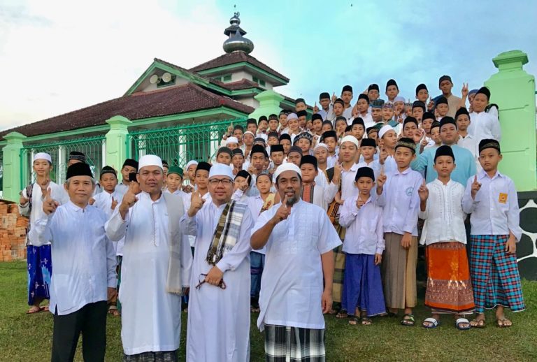 TEKS IKRAR SANTRI INDONESIA – Yayasan Ponpes Assalam